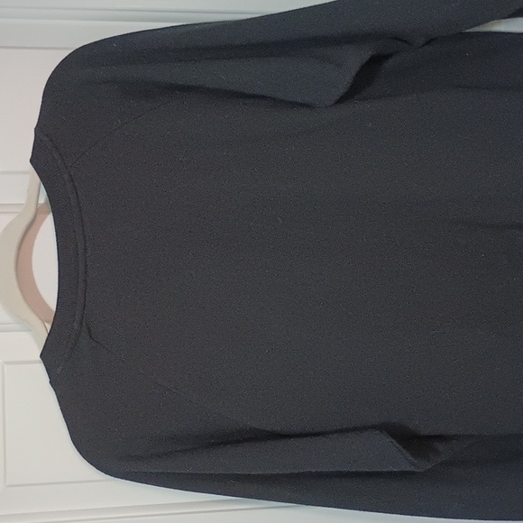 Cable and Gauge laced sweatshirt size large - Picture 5 of 7